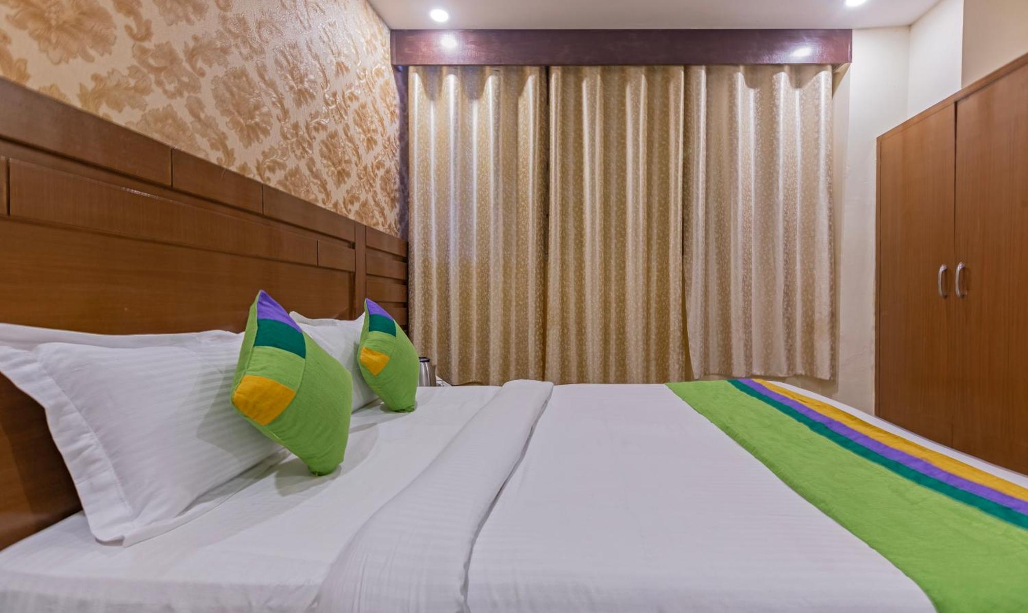 Treebo Green View, Noida Indirapuram エクステリア 写真